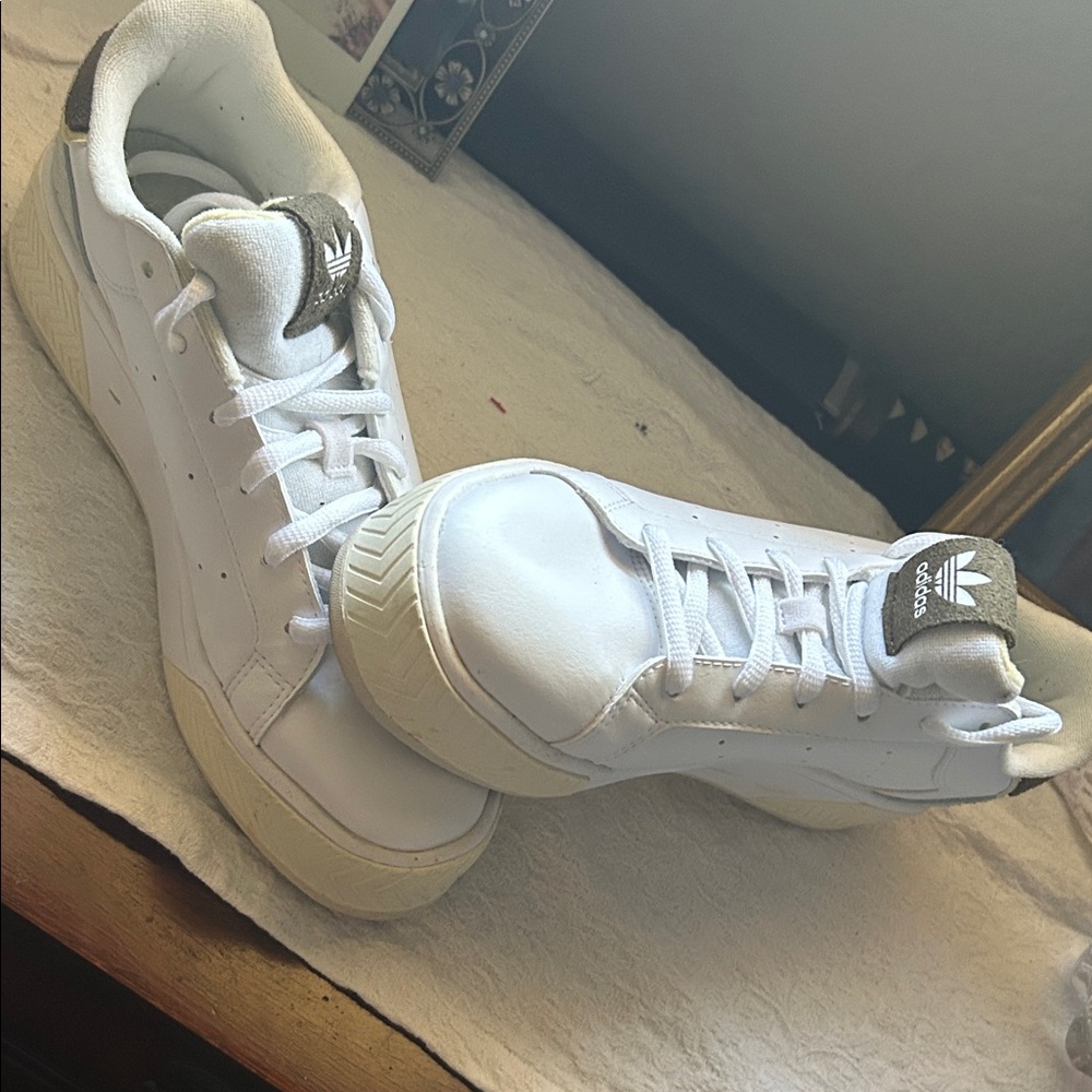 Adidas Classic White and Sage Green Sneakers